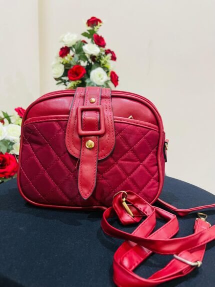 maroon sholder bag